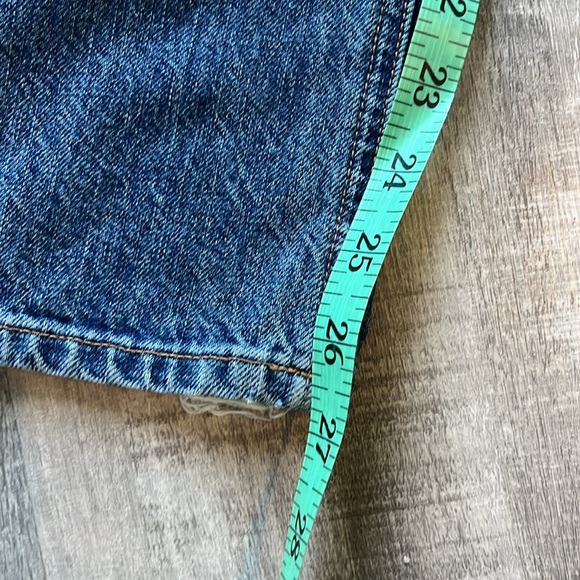 Vince Camuto Tomboy jeans - Picture 6 of 8